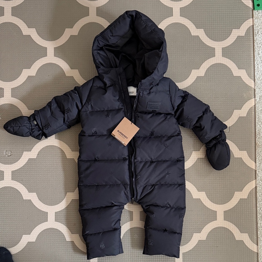 Burberry NWT Black Hooded Infant Snowsuit